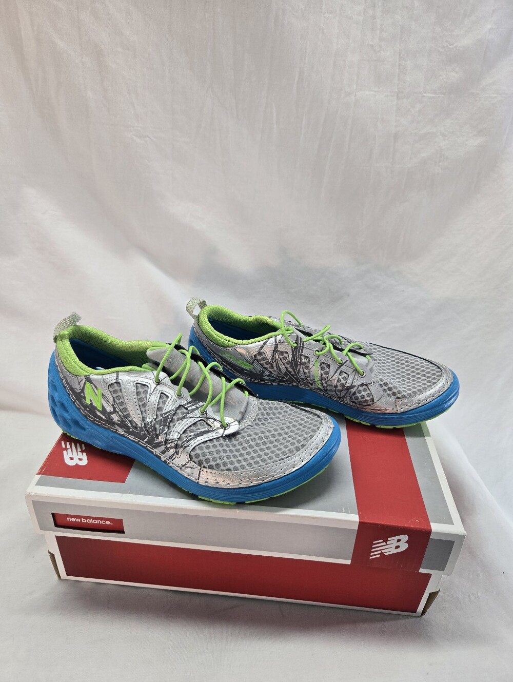 New Balance MINIMUS 70 v1 SUP Stand-Up Paddle Board Water Shoes Women's 6.5 New